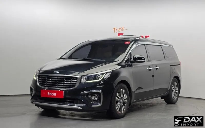 Kia Canival 9-Seater Luxury