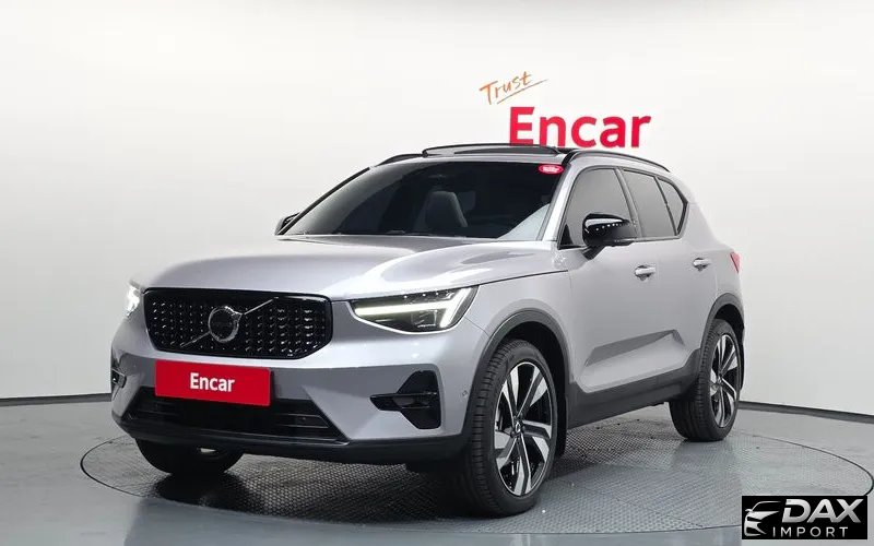 Volvo XC40 B4 Ultra Bright