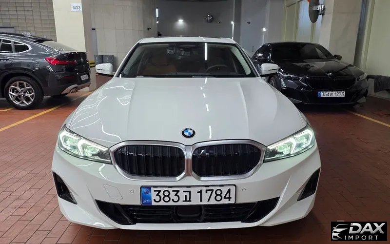 BMW 3-Series 320i