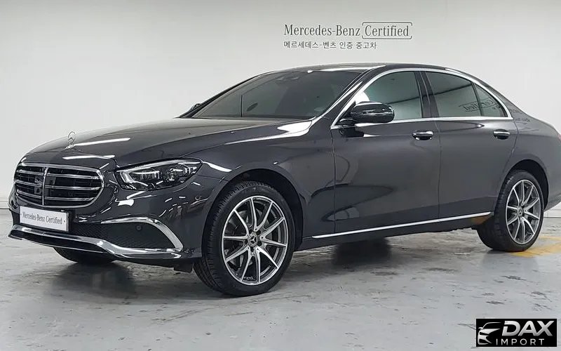 Mercedes-Benz E-Class E300e 4MATIC Exclusive