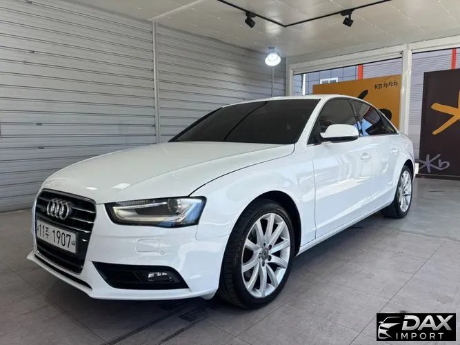 Audi A4 30 TDI Dynamic