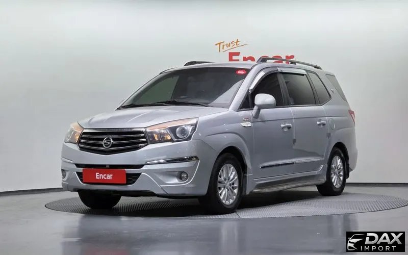 KG_Mobility_Ssangyong KORANDO 4WD LT 11-seater