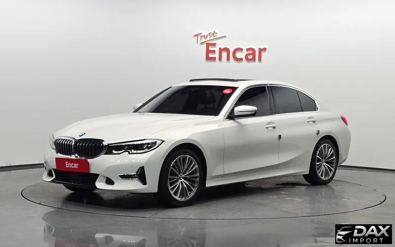 BMW 3-Series 320i Luxury