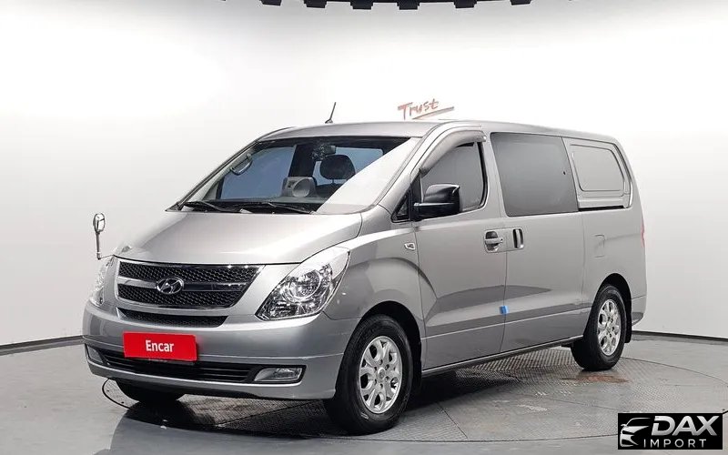 Hyundai Starex 5-Seater VAN