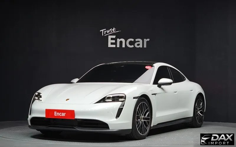 Porsche Taycan Base
