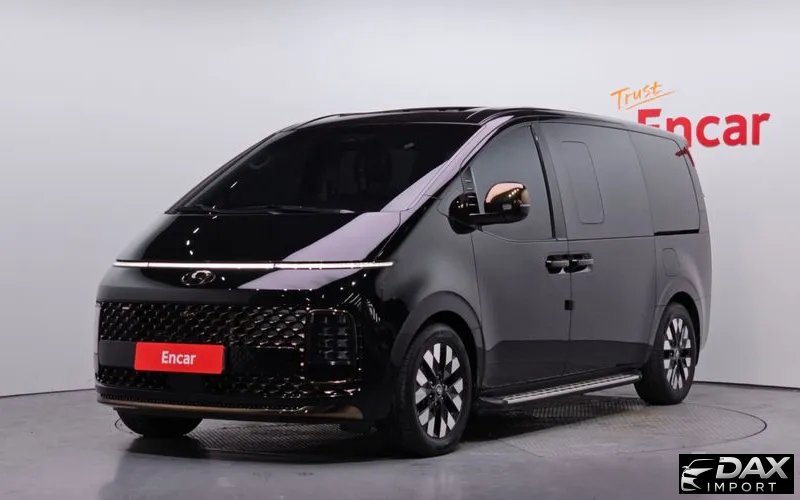 Hyundai Staria 4WD Lounge 9-Seater
