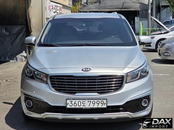 Kia Canival 9-seater Luxury