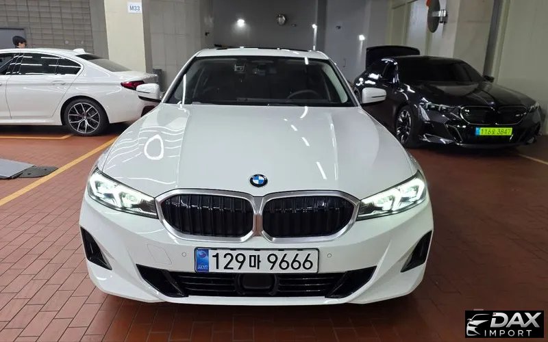 BMW 3-Series 320i