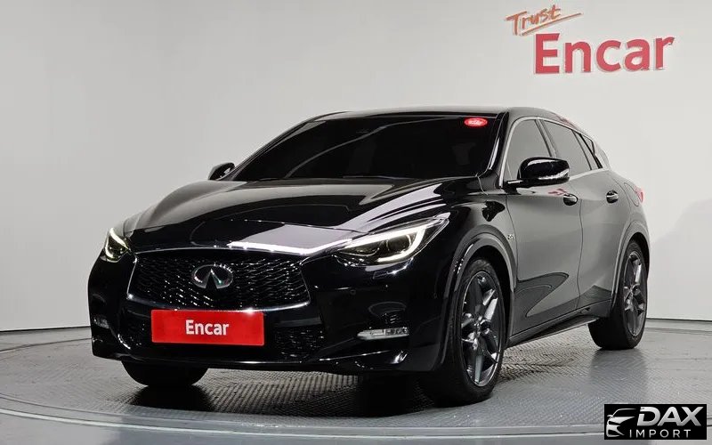 Infiniti Q30 2.0 Premium