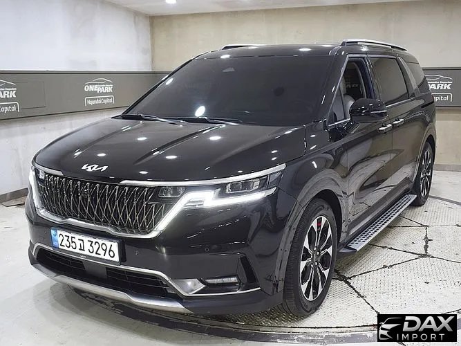 Kia Canival Gasoline 7-Seater Signature