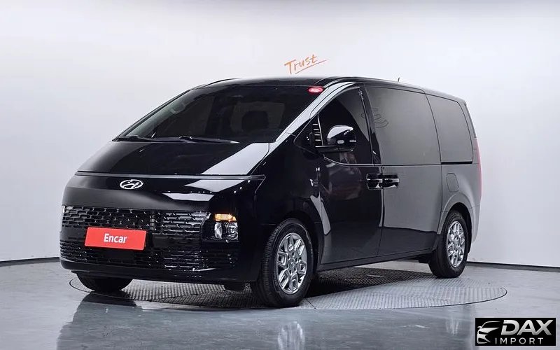 Hyundai Staria Tourer 11-Seater