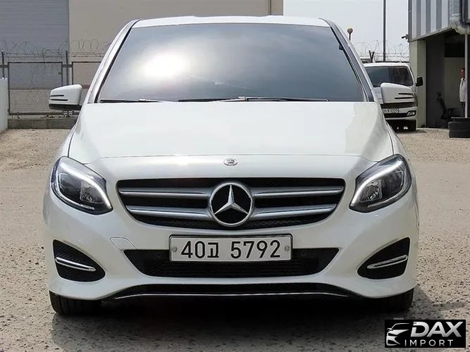 Mercedes-Benz B-Class B220