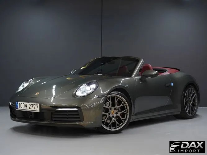 Porsche 911 Carrera 4 Cabriolet