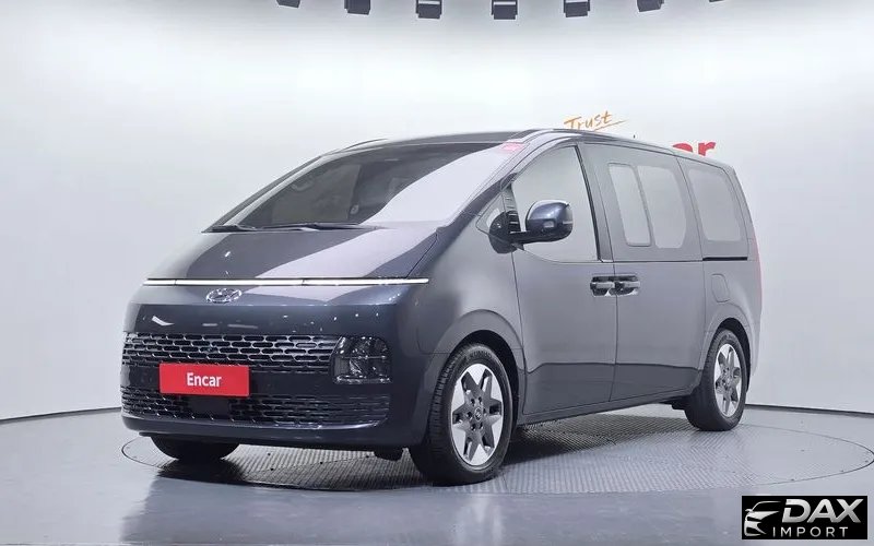 Hyundai Staria 4WD Tourer 9-Seater