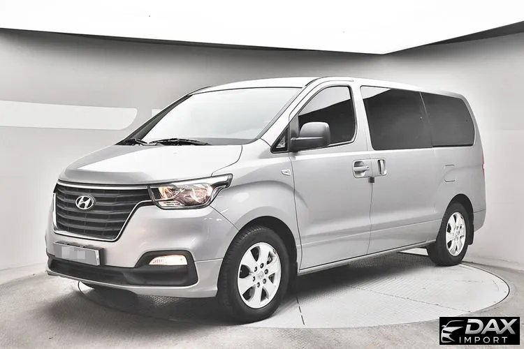 Hyundai Starex Wagon 12-Seater