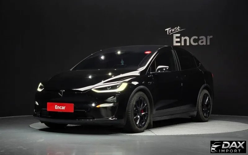 Tesla Model X Plaid