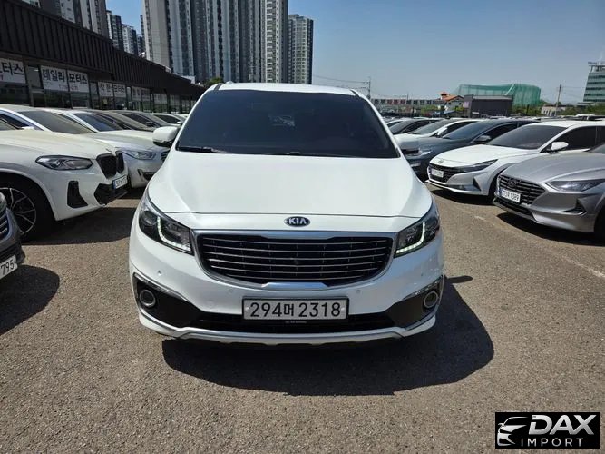Kia Canival 9-seater Prestige