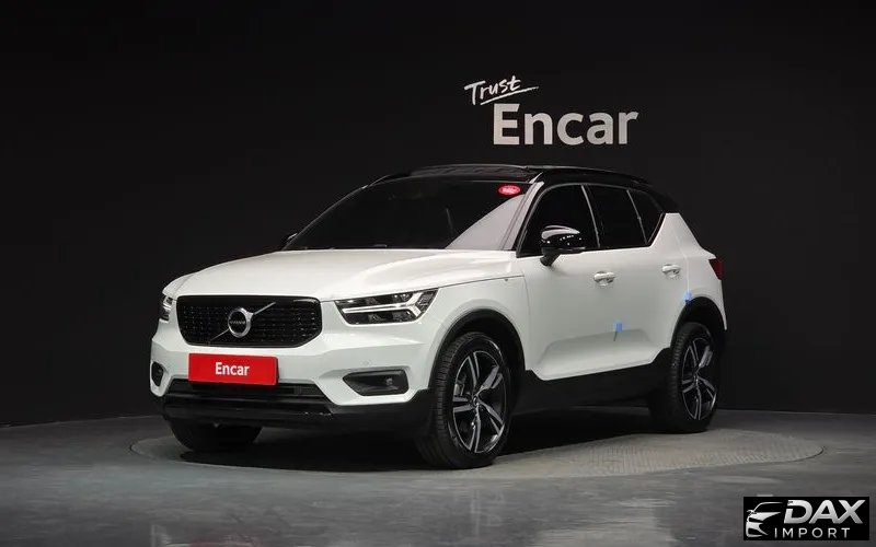 Volvo XC40 B4 R-Design