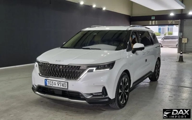 Kia Canival Gasoline 9-Seater Signature