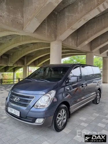 Hyundai Starex 4WD 11-Seater Wagon