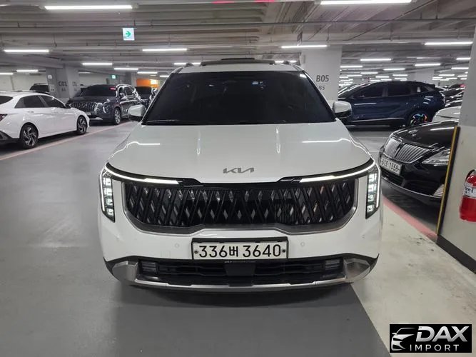 Kia Canival HEV 9seater Signature