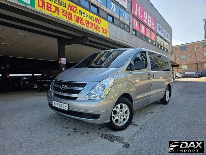 Hyundai Starex 3-Seater VAN