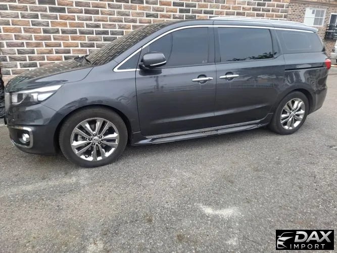 Kia Canival 7-seater Limousine
