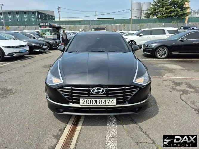 Hyundai Sonata 2.0 LPG(rental car)