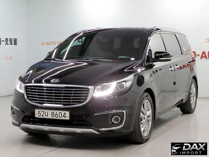 Kia Canival 9-seater Noblesse