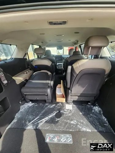 Kia Canival Gasoline 9-Seater Gravity