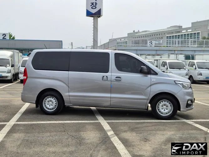 Hyundai Starex Van 3-Seater