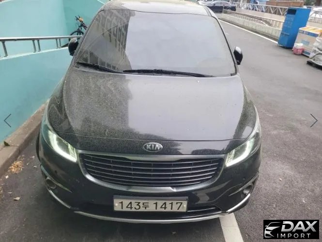 Kia Canival 9-seater Prestige