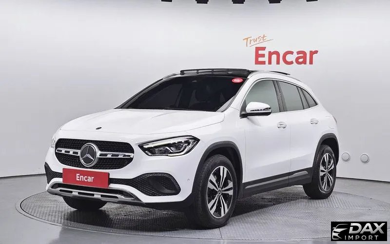 Mercedes-Benz GLA-Class GLA220