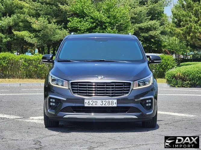 Kia Canival 9-Seater Prstige