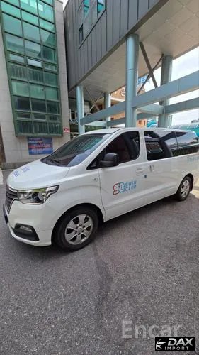 Hyundai Starex 4WD Wagon 12-Seater
