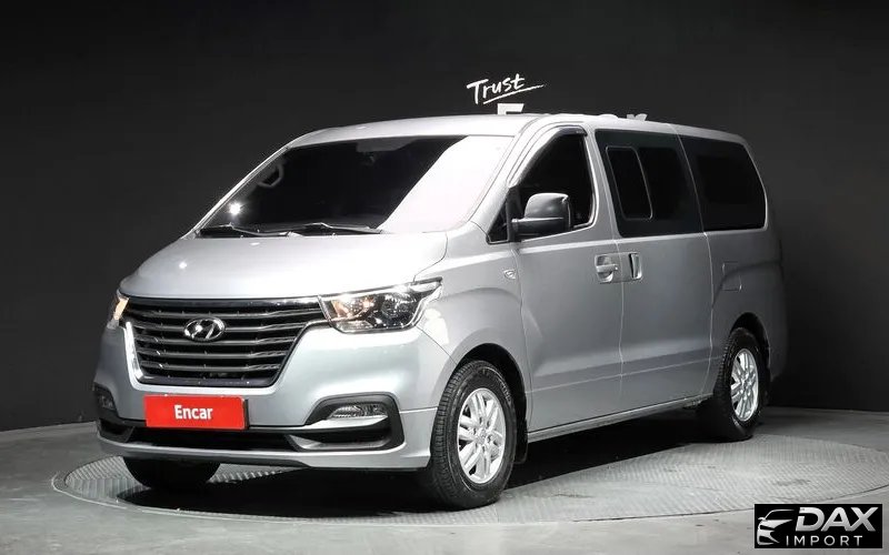 Hyundai Starex Van 5-Seater