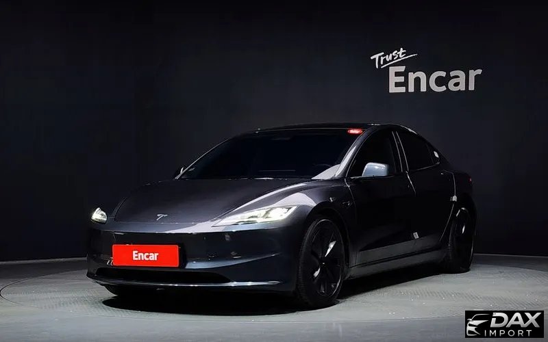 Tesla Model 3 Long Range AWD