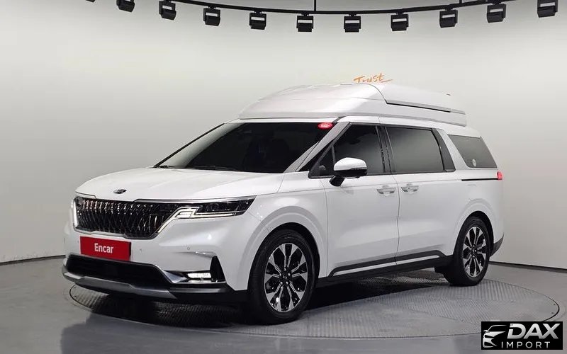 Kia Canival 9-Seater Signature