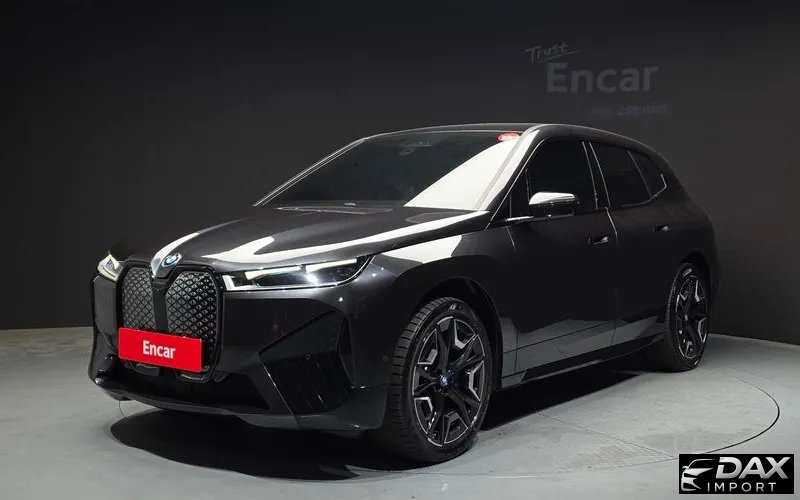 BMW iX xDrive50 Sports Plus