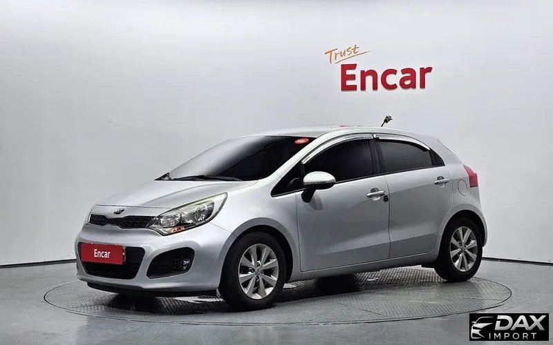 Kia pride 1.4 MPI Hatchback