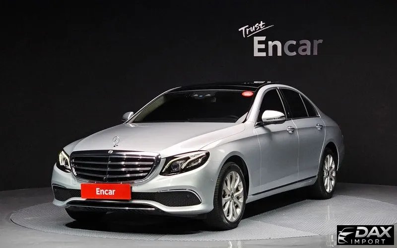 Mercedes-Benz E-Class E300 4MATIC Exclusive