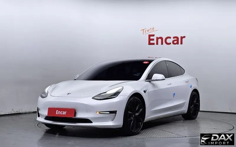 Tesla Model 3 Long Range