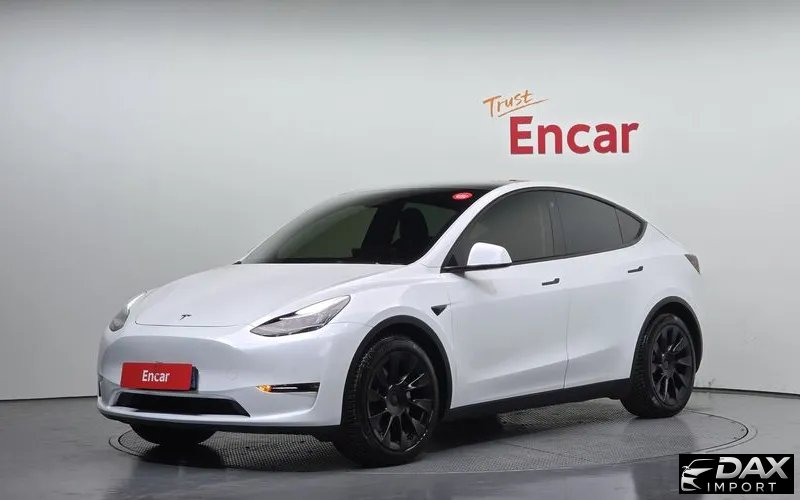 Tesla Model Y Long Range