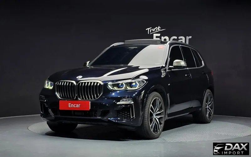 BMW X5 M50i