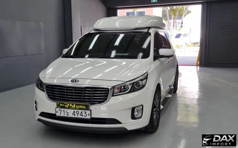 Kia Canival 11-seater Hi-Limousine