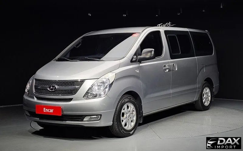 Hyundai Starex 11-Seater Wagon