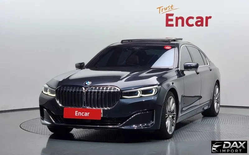 BMW 7-Series M760Li xDrive V12 Excellence