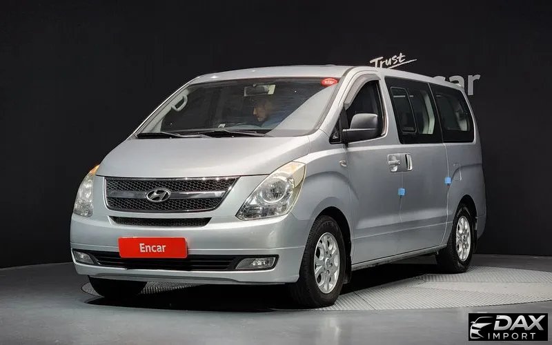 Hyundai Starex 11-Seater Wagon