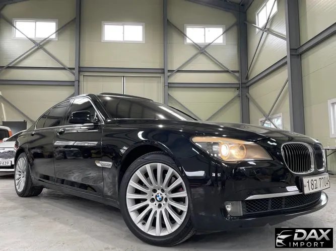 BMW 7-Series 740i