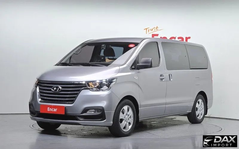 Hyundai Starex Wagon 12-Seater